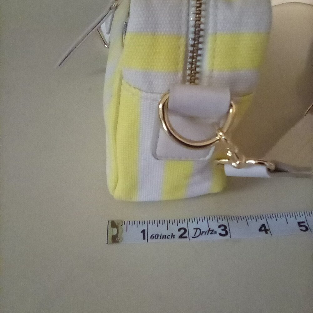 Universal Thread Striped Purse - image 6